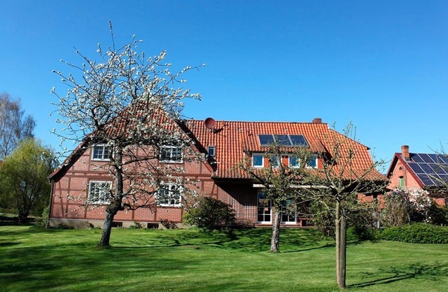 Vacation apartment/apartment for 6 guests with 100m² in Böddenstedt (20477)