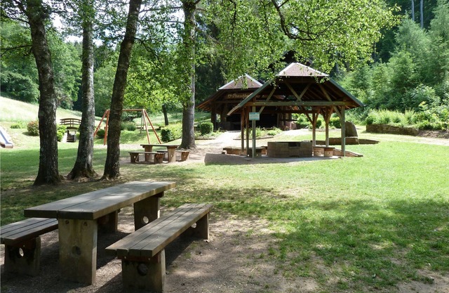 Vacation apartment, 75 sqm, 2 bedrooms, sunbathing lawn, max. 4 persons
