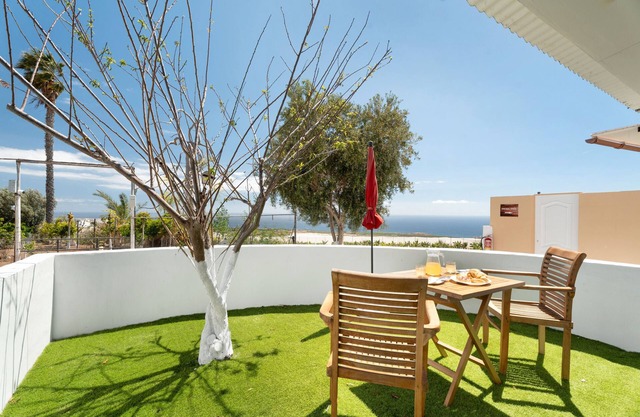 Vacation 'Beautiful Sea View and Pool Finca 4' with Shared Pool, Private Terrace and Wi-Fi