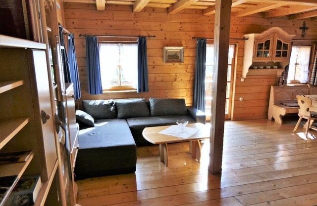Vacation home (100sqm) with two balconies and terrace