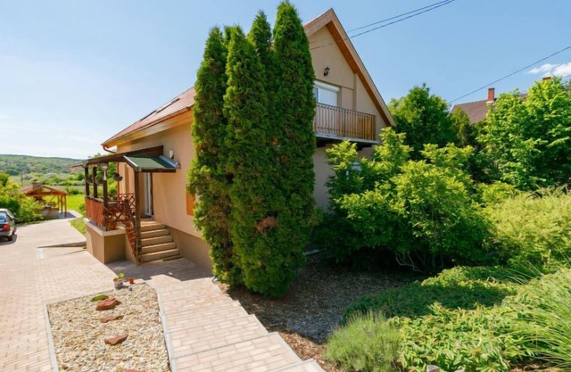 Vacation home Beata by Interhome