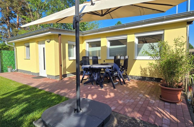 Vacation home by the forest in Müllrose. Fully furnished and refurbished. Near the lake