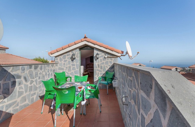 Vacation Home 'Doramas' with Sea View, Private Terrace and Wi-Fi