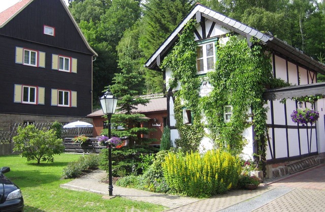 Vacation home Hirschgrund -Overnight stay in an old half-timbered house