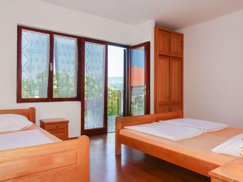 Vacation home Maravic (MLK160) in Krk/Malinska - 6 persons, 2 bedrooms