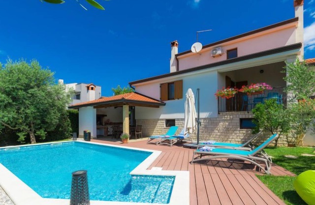 Vacation home Marina by Interhome