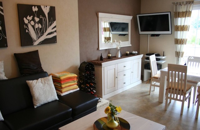 Vacation home - Sunshine - Holiday home-Sonnenschein