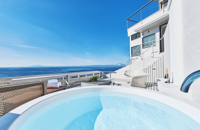 Vacation Rental with a large terrace jacuzzi/Yokosuka Kanagawa