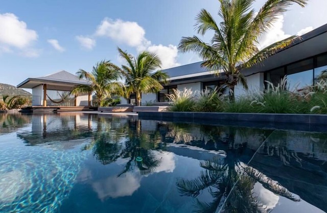 Valentina in Pointe Milou by Personal Villas - Stunning Tranquil Haven