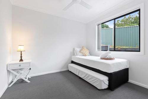 Valerie's Serene Laneway Retreat