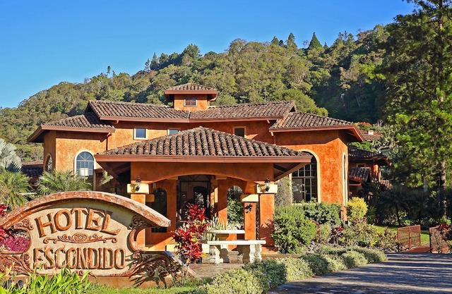 Valle Escondido Resort Golf and Spa