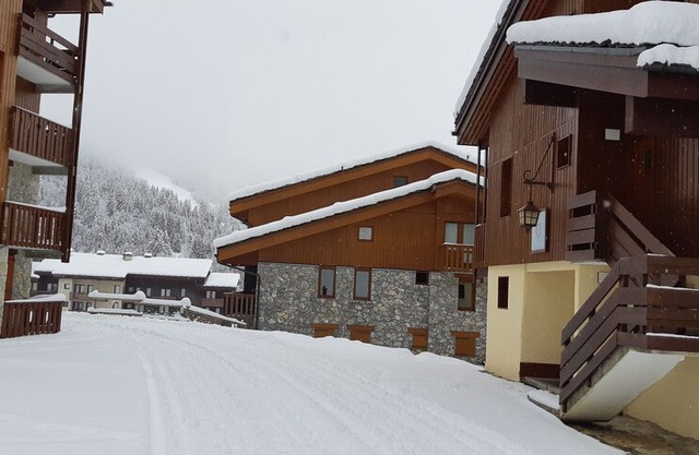 Valmorel Apt 5 people 36 m2 foot of the slopes center station