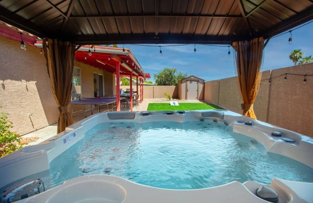Vegas Trip 5BD Home: Spa, Arcades, and More!