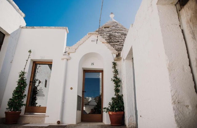VENTITRÈ- House of Apulia Mea