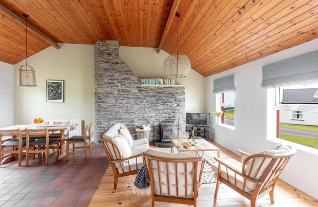 Ventry Beach Cottage 3 bedroom house