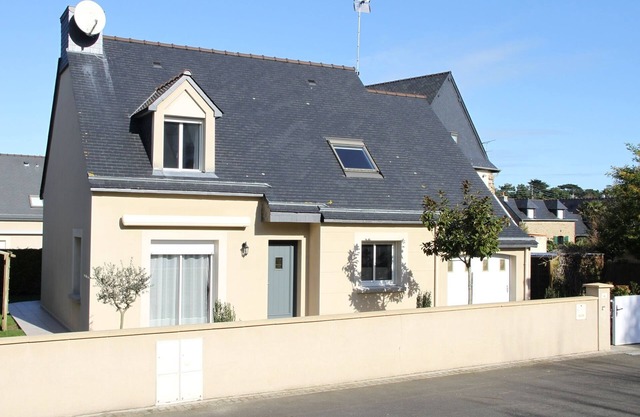 Very nice house; near beaches, nearest 300 m