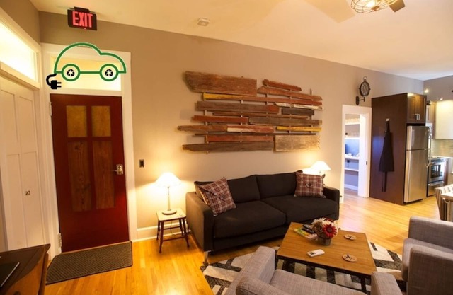 Vetehuset-Plantera: Swedish Loft+Private Elevator