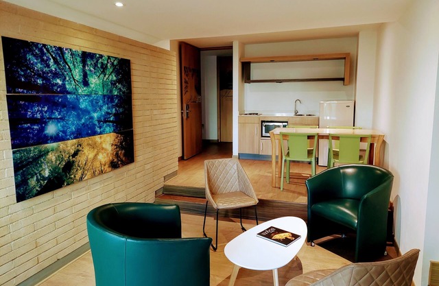 Viaggio Teleport Suites