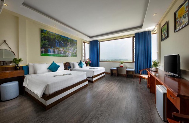 Viet Village Hotel - Convenient & Friendly