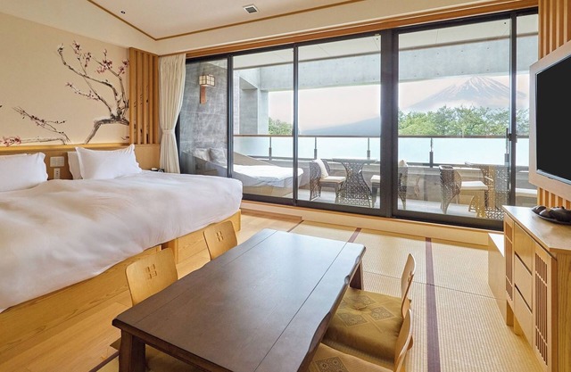 View of Mt Fuji Deluxe JapaneseWestern Room Openair bath and balcony included Room only/Minamitsuru-gun Yamanashi