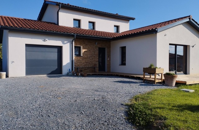 Villa à 20 min de Lyon
