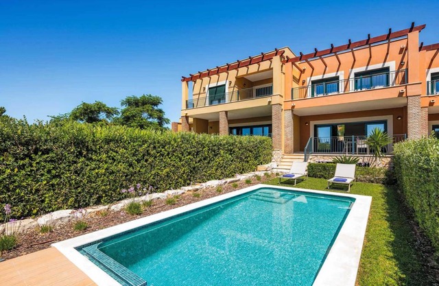 Villa ∙ 2 bedrooms ∙ 4 guests