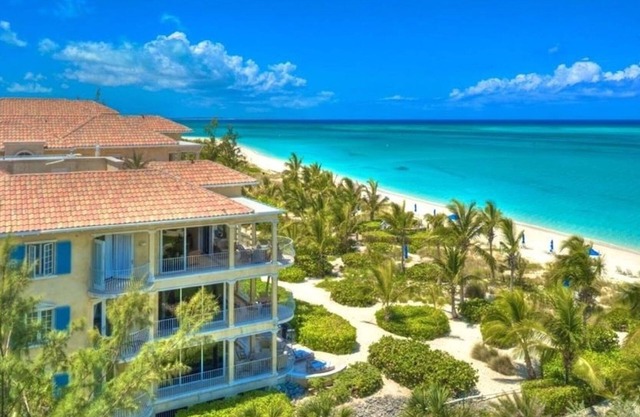 Villa 307 2 BR luxury Ocean front