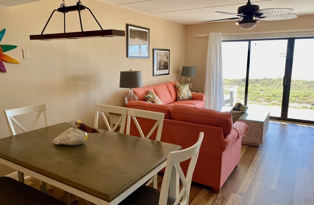 Villa A2, Beach front, ground level!