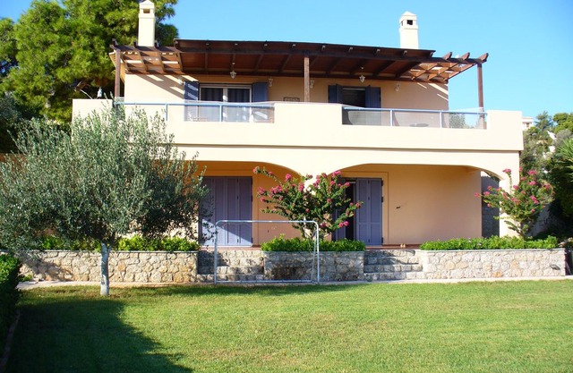 Villa Alti family house