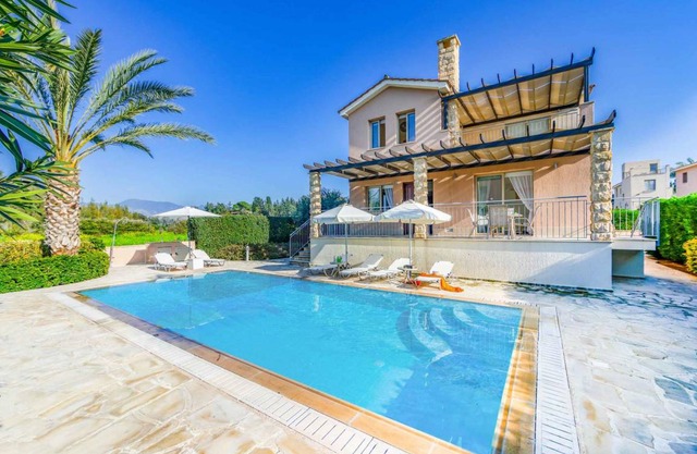 Villa Ammodis in Polis