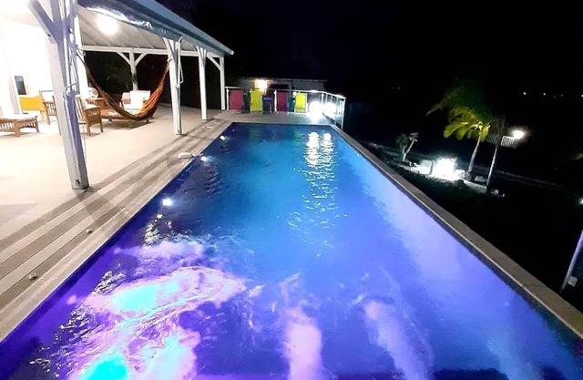 Villa an kann la' large heated balneotherapy pool in a pretty tropical garden
