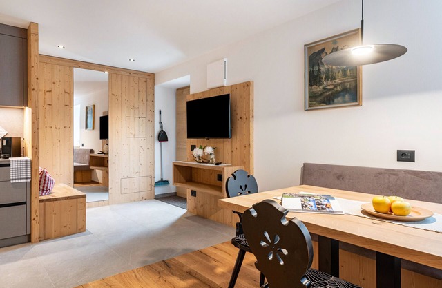 Villa Anna Apartment Raschötz with Mountain View, Shared Garden and Wi-Fi