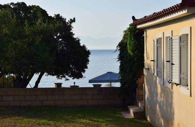 VILLA ARIADNE ALEXANDROS