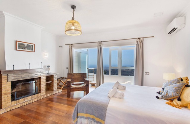 'Villa bandama golf Firgas-05' with sea views, Wi-Fi and air conditioning
