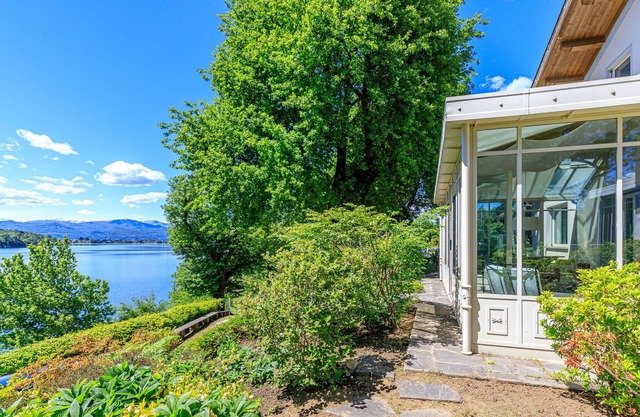 Villa Berenice Au Bord Du Lac, Comabbio, Italy