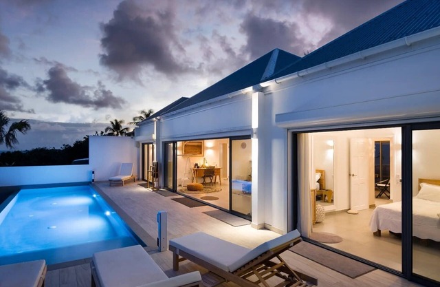 Villa Blown By The Tropical Glow Of The Caribbean