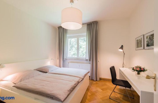 Villa Brodthage, App. 4