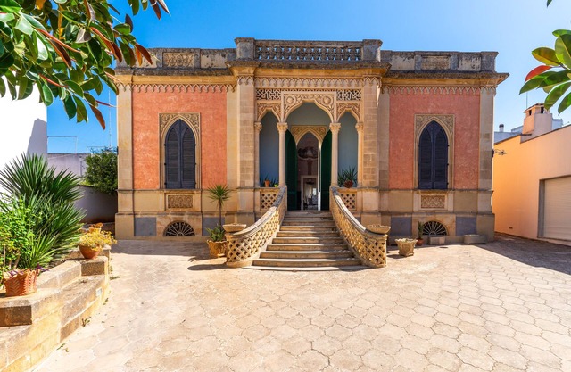 Villa 'Caputo' with Private Garden