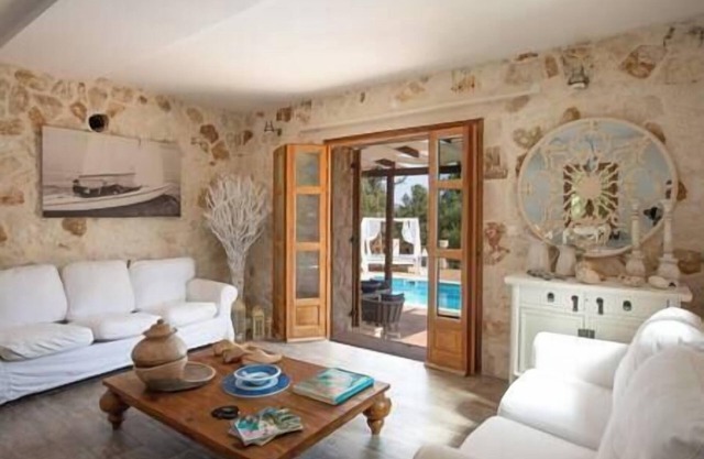 Villa Celeste - Evreti Village