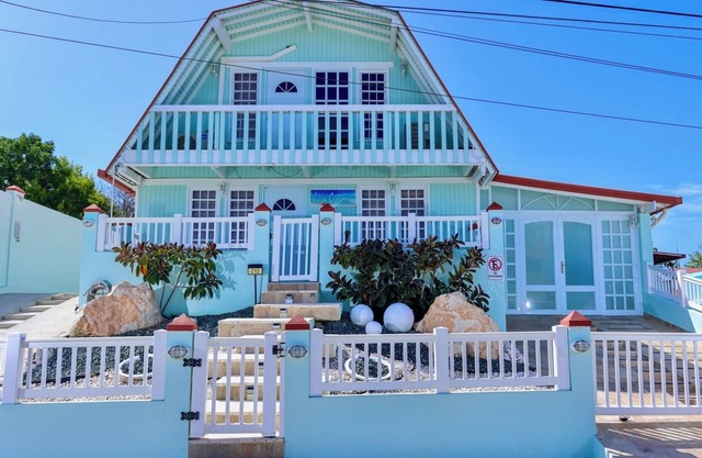 Villa Cielomar, Beautiful Chalet Beach House