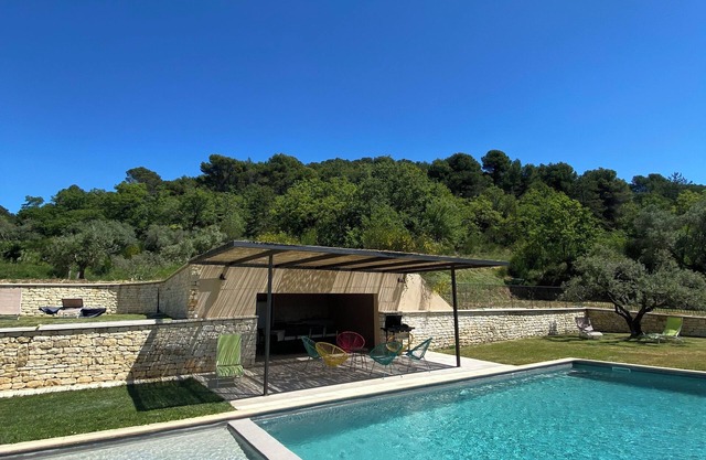 Villa Cucuron, on the heights of Luberon