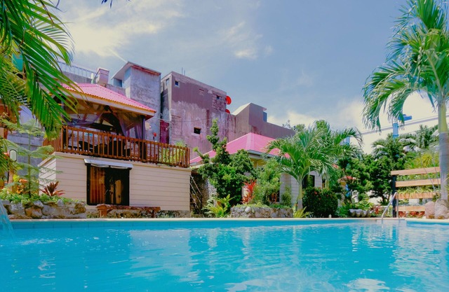 Villa De Babat