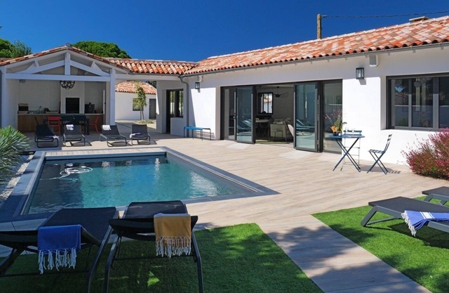 Villa de Plain-pied Avec Piscine Chauffée