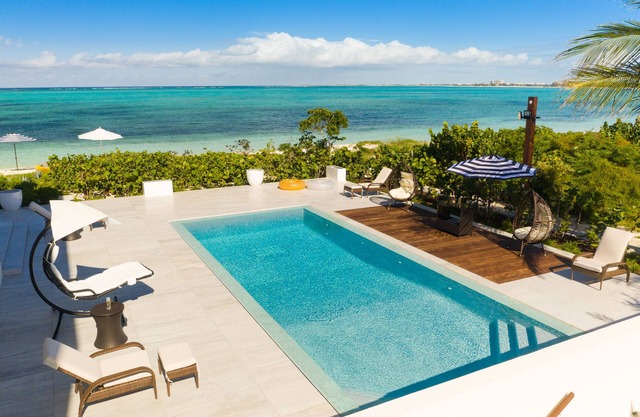 Villa DelEvan 4D/1-bedroom villa on the Grace Bay Beach,