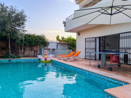 Villa des reves, grande piscine et jardin
