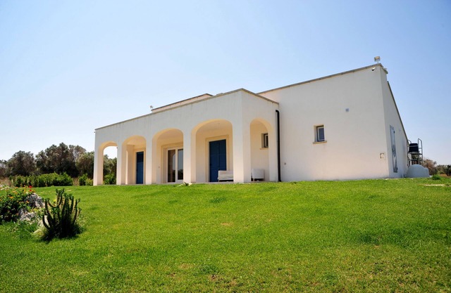 Villa 'Elegante A Otranto' with Shared Terrace, Wi-Fi and Air Conditioning