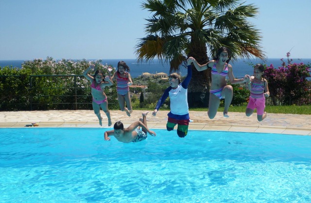 VILLA ELENI - Breathtaking views of most gorgeous beach of Athens