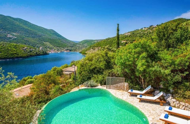 Villa Elpida