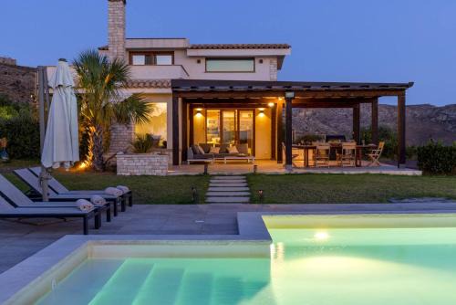 Villa Erakle a Luxury villa with amazing sunset view