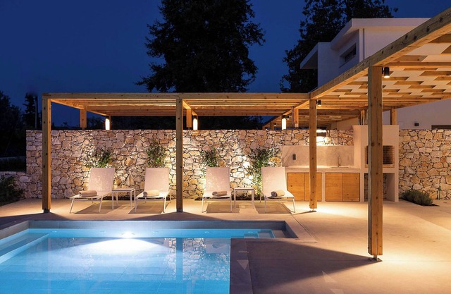 Villa Eros Olympus - Two Bedroom Villa, Sleeps 4